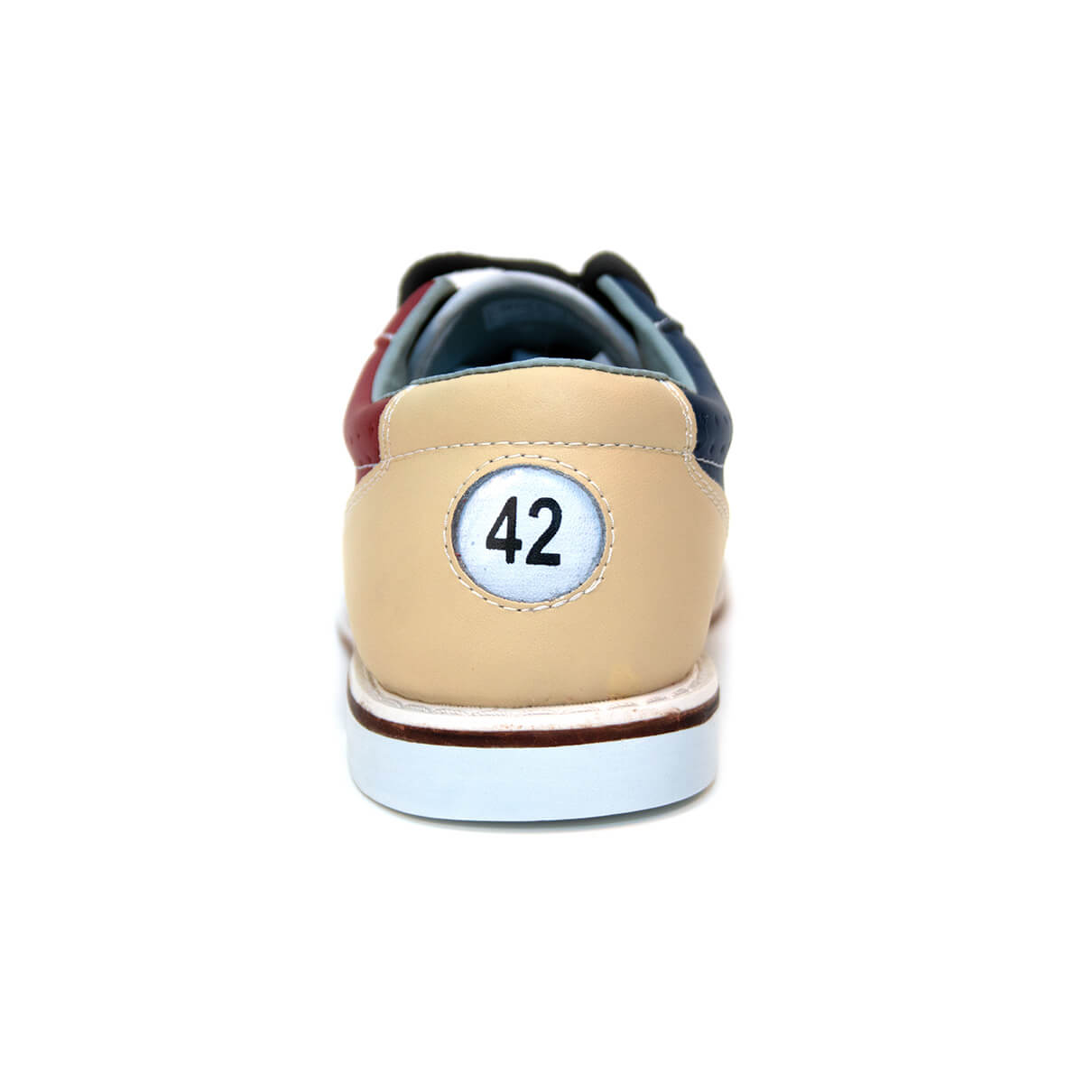 Talón de un zapato de bowling de alquiler BOWLIO con la talla 42 marcada